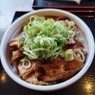 炭火焼豚丼 信玄_1