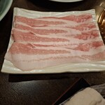 しゃぶ禅 - 山形豚バラ肉のしゃぶしゃぶ肉・2皿目です。
