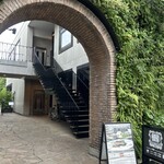 TOKYO Whisky Library - 