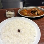 DEVIL CURRY - 料理写真:デビルカレー1496円