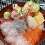 浜焼き･海鮮丼 かもめ丸 - 