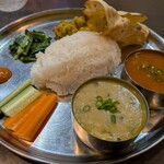 DIP KITCHEN - ダルバート