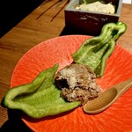 和牛とタン 焼肉 とみ - 和牛の肉ピーマン