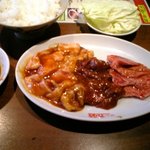 Yakiniku Goen - ４種定食（赤身２種＋ホルモン２種）