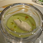 ロオジエ - アミューズ～グリーンの色合いはほうれん草から