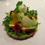 〈香住〉『せいこ蟹』
          蟹味噌　柚子　外子キャビア
          “井深農園”エルブのサラド・リ・ノワール
          