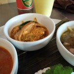 居空間　タイ料理＆パクチー酒場 - 