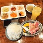 焼肉 三ツ星 - 