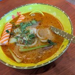 屯舎 麻辣湯 近鉄八尾店 - 麻辣湯・牛筋麺・鴨の血入り・彩虹丸子入り