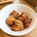 牡蠣と肉 宴 - 唐揚げ