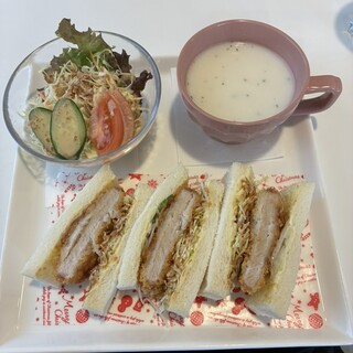 カフェ モグモフ_1