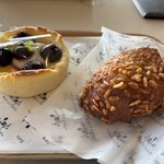 ベーカリー＆テーブル Sweets伊豆 - 