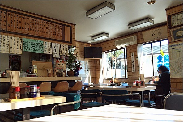 文佐食堂 - 大众食堂的内観