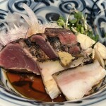 332610421 - 鰹とうつぼのたたき