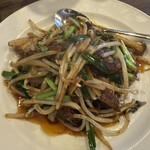 中華料理 シンシン - ニラレバ炒め、次からこれつまみ決定