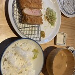 熟成とんかつ フライ家 - 