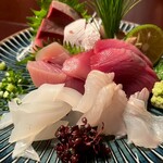 登良屋 - 刺し盛り　一人前♪