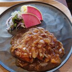 たてしな湖畔エプロンマーク - スイートジンジャーポーク