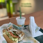 サブウェイ - ドリンク写真:3種のきのこ香るグリルチキンチーズ680円
ポテトドリンクセット380円