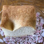 FELICE - 温められて、外側がパリッとしたフォカッチャ