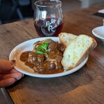 葡萄酒場 TWO SPOON - ほろほろローストポークの赤ワイン煮 790円