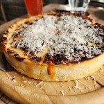 ザ・ルーフトップ・ブッチャー シカゴピザ ＆ ビア - シカコピザ