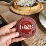 ザ・ルーフトップ・ブッチャー シカゴピザ ＆ ビア - 