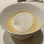 メインダイニングルーム 三笠 - 焼き茄子のポタージュ