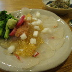 むろまち 加地 - 鯛（鰹ジュレ、とびこ）