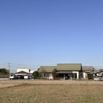 食煅 もみじ - 外観③ ひろーい敷地