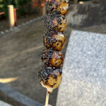 たいやき そら - 黒ごま団子170円