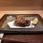 くずし 之助 - 天然虎河豚 かま 唐揚げ（紀州 山椒塩）