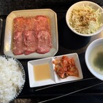 和牛一頭流 出汁タン塩 じゅう兵衛 - 