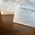 BLANKET DONUTS - 