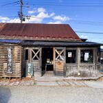 天然酵母パン オ フルニル デュ ボワ - 店舗外観