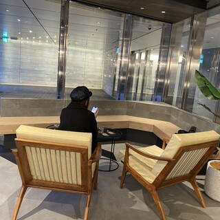 BACON Books & cafe_2