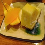 末広鮨 - デザート⋯オレンジ、ラ.フランス、パイナップル⋯どれも、みずみずしくて甘くて美味しかったです(^^)