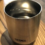 中華そば たすく - お冷はセルフサービス