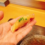 天ぷら たけうち - シマアジのお鮨