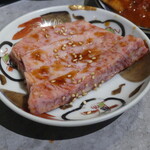 ホルモン 長岡 - バラ