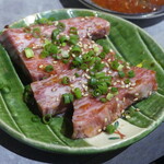 ホルモン 長岡 - ロース