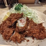 丸一 - ヒレカツ断面　芯はややレア状態