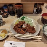 丸一 - ヒレカツ定食