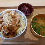 常総いなほ食堂 - ローズポーク豚丼定食1320円