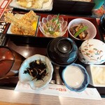 和食レストランとんでん - 料理写真: