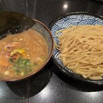 青山焼鳥倶楽部 昼の部 らーめん・つけ麺屋 - 