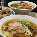 手打 親鶏中華そば 綾川 - 