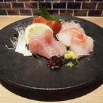 青ヶ島屋 - 刺し盛(小)＆炙り〆鯖