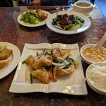 明賢荘 - 