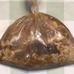 あさの精肉店 - 味付けホルモン（税込500円）